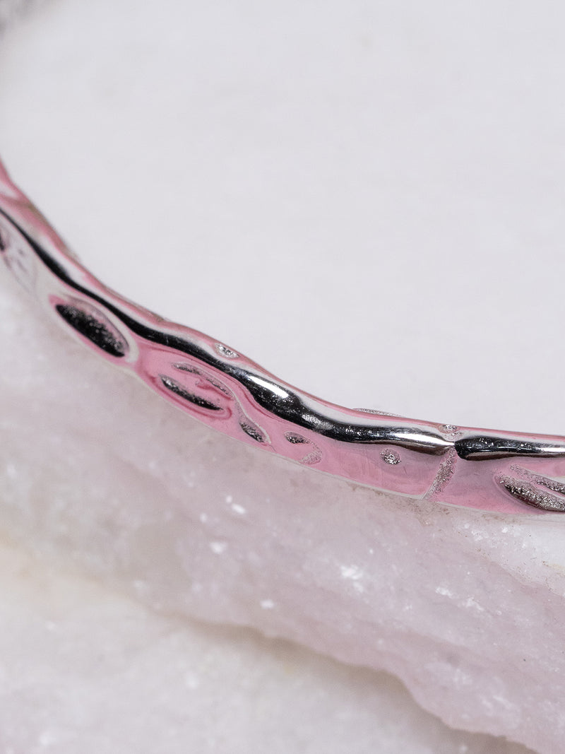 Silver-Tone Hammered Texture Kada