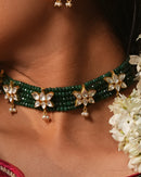 Emerald Noor Choker With Earrings