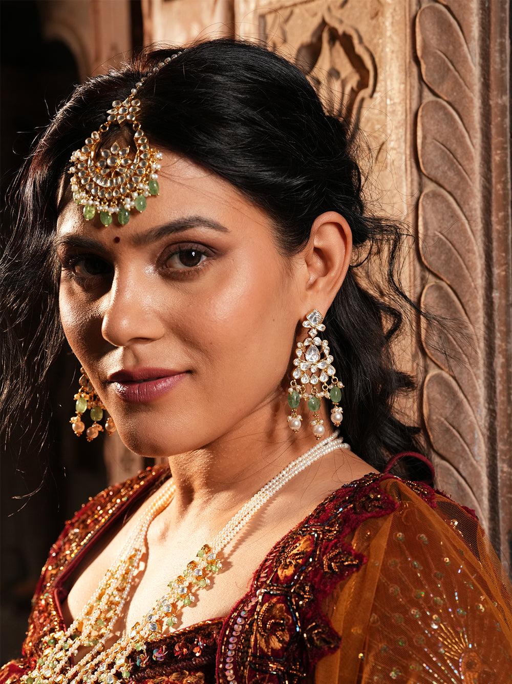 Traditional Kundan and Emerald Maang Tikka