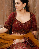 Regal Emerald-Cut Kundan Stud Earrings