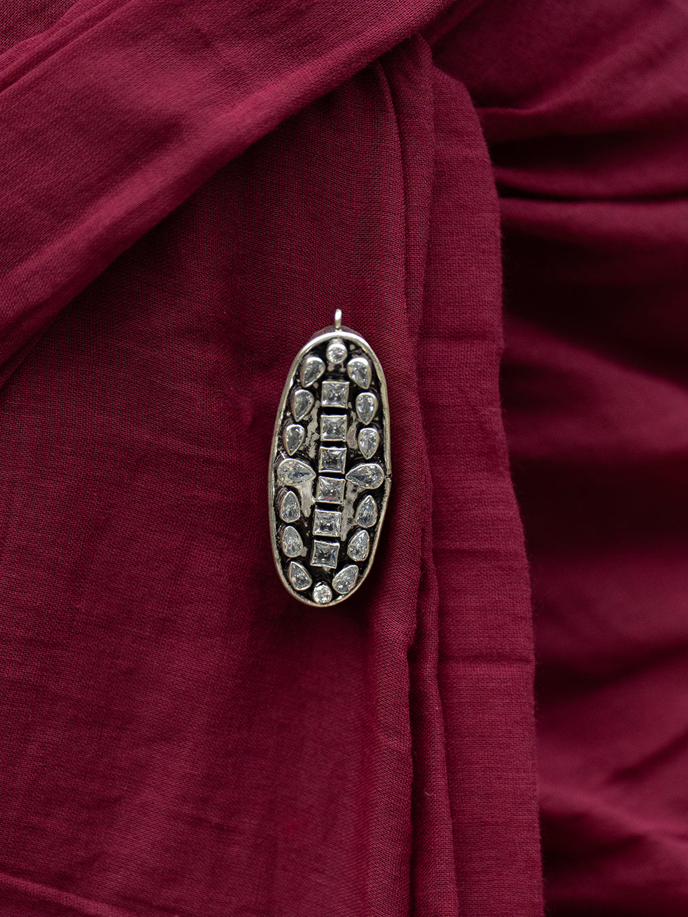 Oxidized Silver Polki Sari Pin